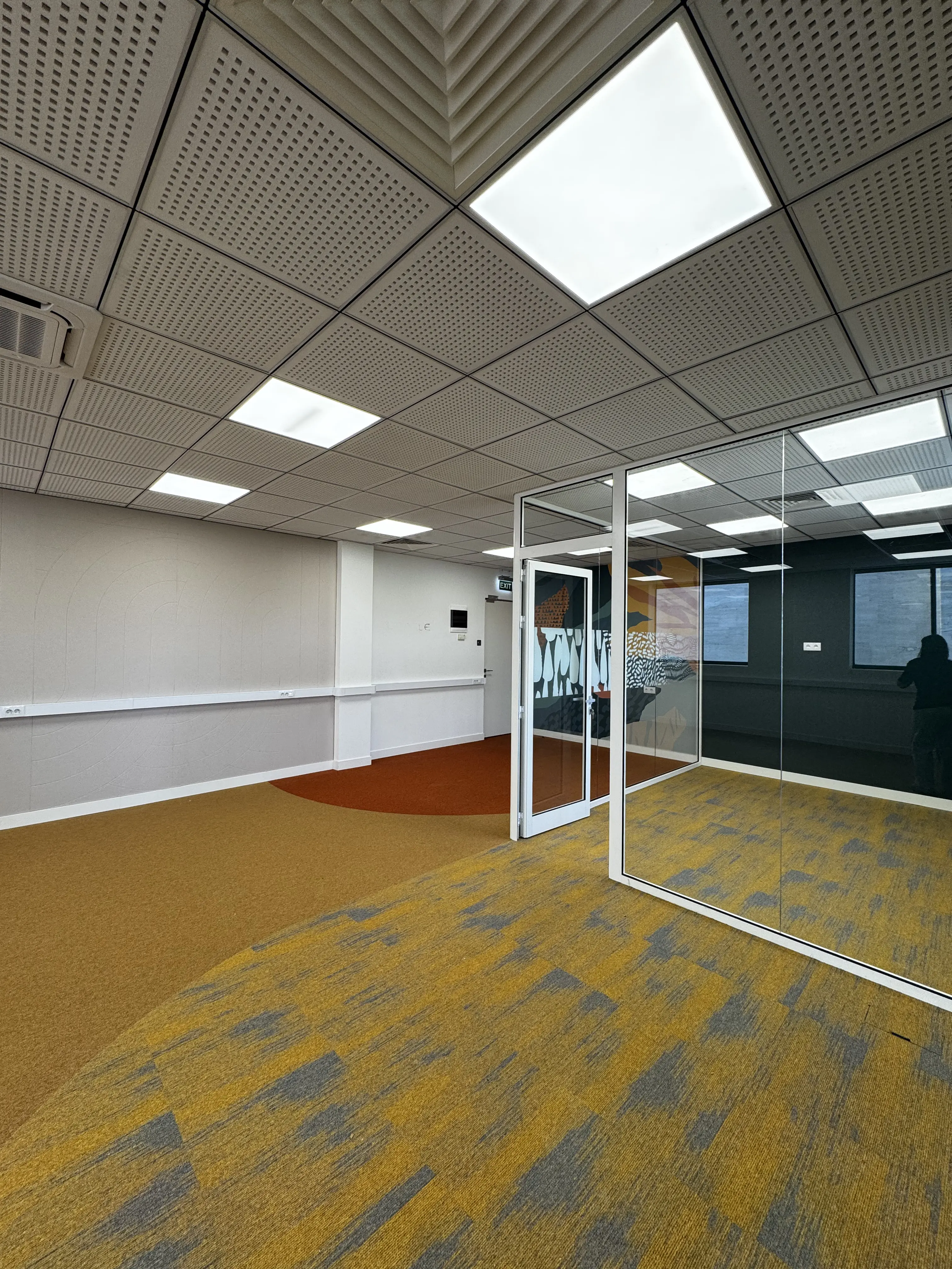AUА Business Center
